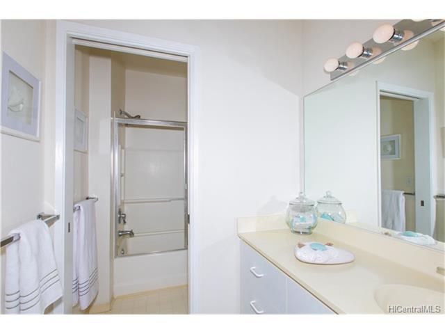 91-289 Hanapouli Circle  Unit 5J