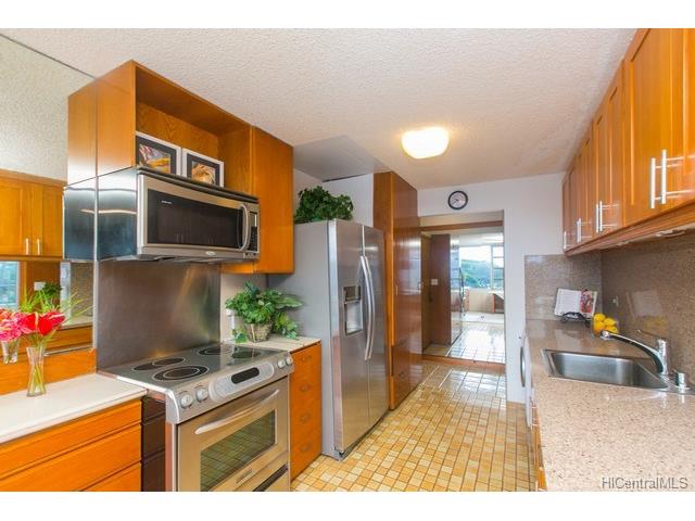 2825 S King Street  Unit 403