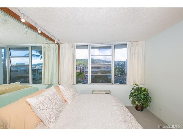 2825 S King Street  Unit 403