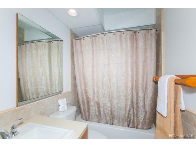 2825 S King Street  Unit 403