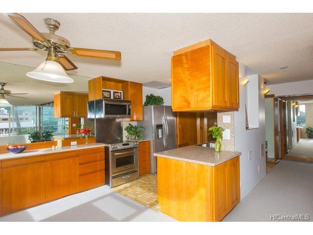 2825 S King Street  Unit 403