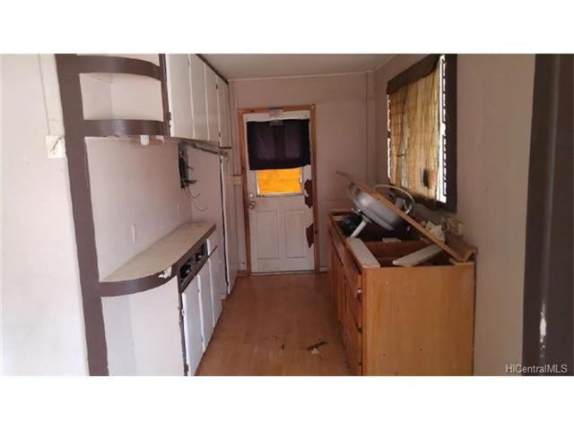 87-1423 Akowai Road