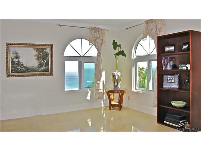 96 Moaniala Place