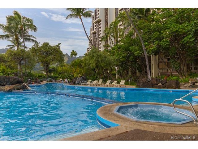 521 Hahaione Street  Unit 2/1F