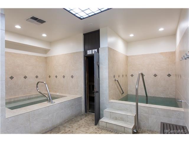 521 Hahaione Street Unit 2/1F 521 Hahaione Street Unit 2/1F