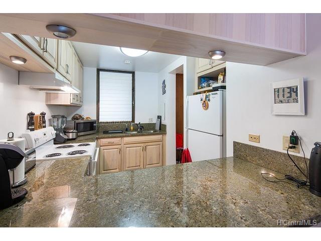 521 Hahaione Street  Unit 2/1F