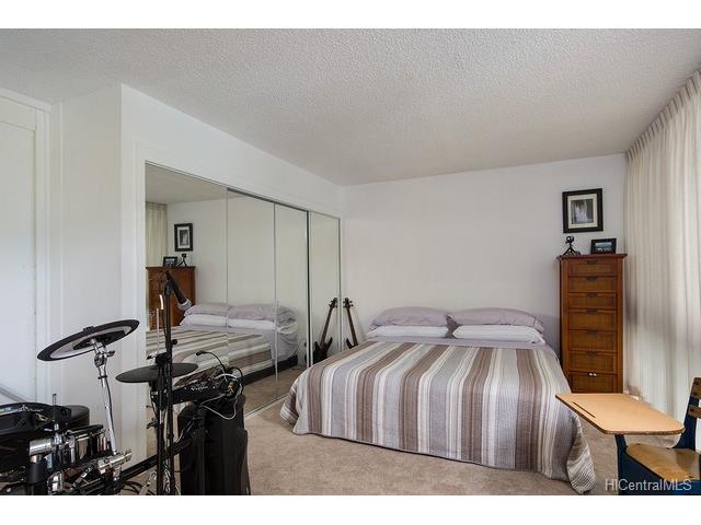 521 Hahaione Street  Unit 2/1F