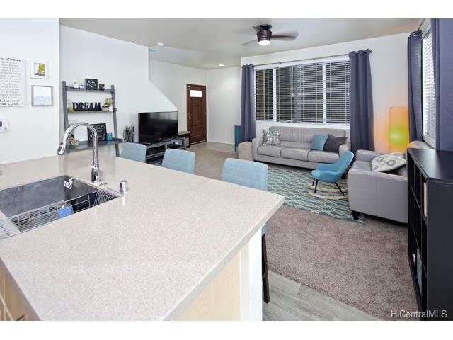 Parkside By Gentry I 91-6221 Kapolei Parkway  Unit 334