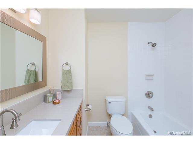 1015 Aoloa Place  Unit 217