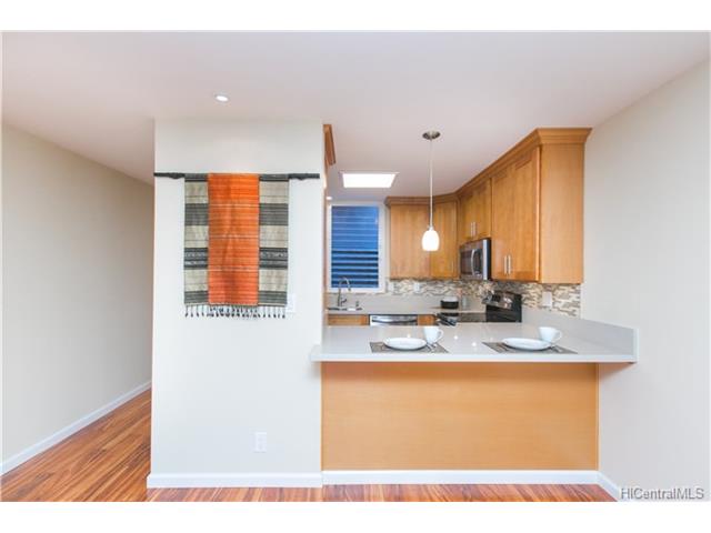 1015 Aoloa Place  Unit 217