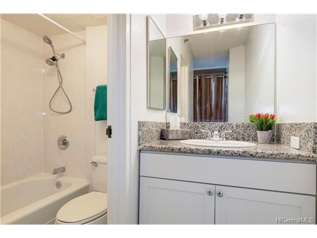 1920 Ala Moana Boulevard  Unit 712