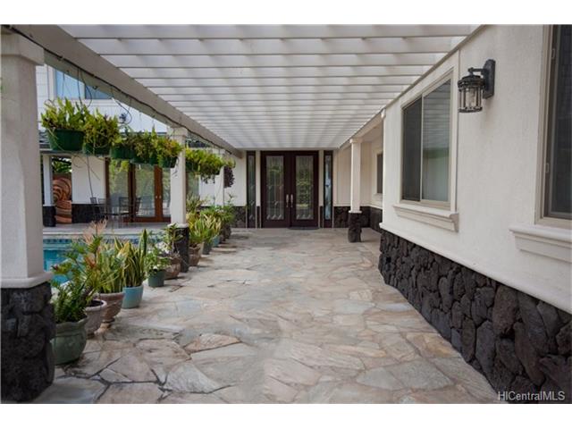 7096 Kalanianaole Highway