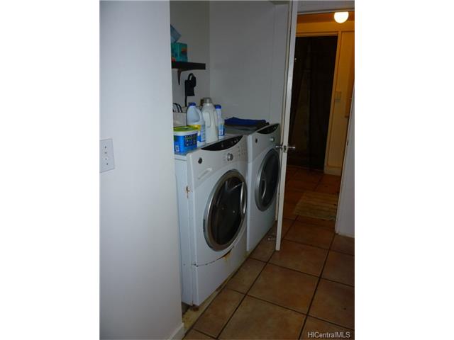 68-695 Farrington Highway