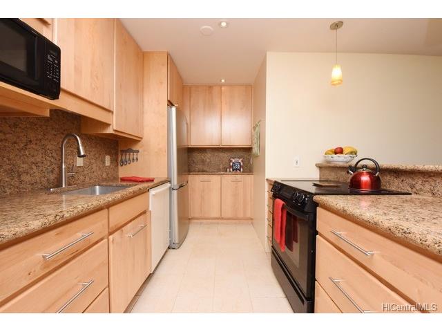 3721 Kanaina Avenue  Unit 206