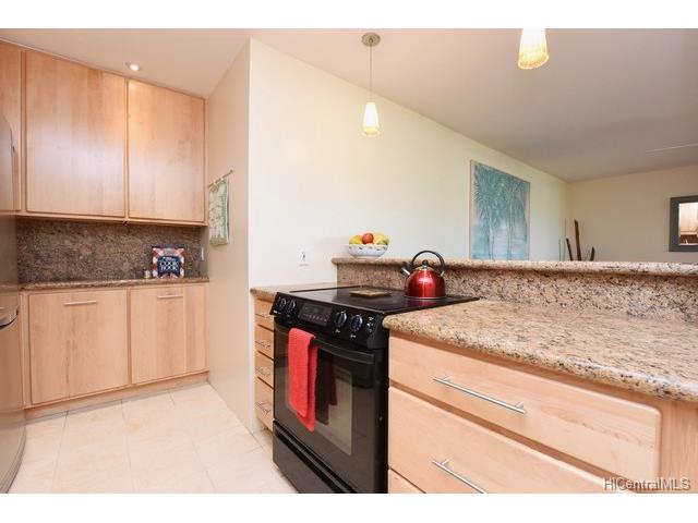 3721 Kanaina Avenue  Unit 206
