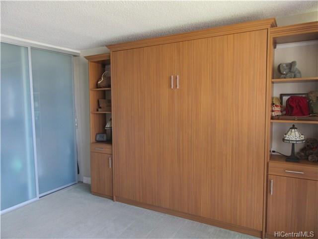 500 University Avenue  Unit 2204