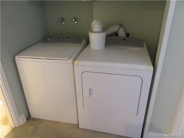 500 University Avenue  Unit 2204