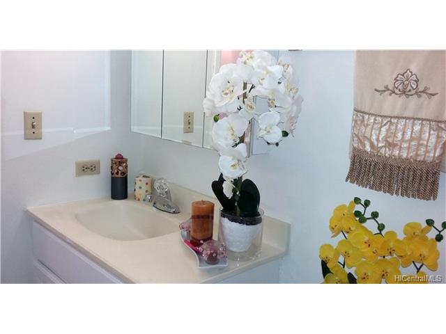 2630 Kapiolani Boulevard  Unit 1403