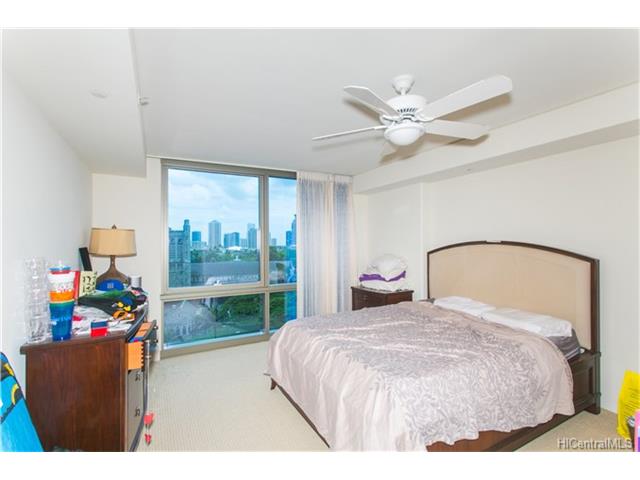 1200 Queen Emma Street  Unit 812