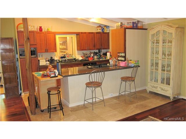 823 Halula Place