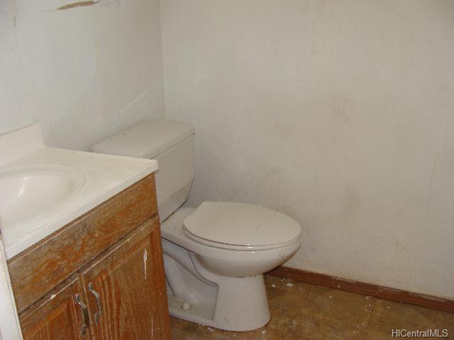87-201 Helelua Street  Unit 1