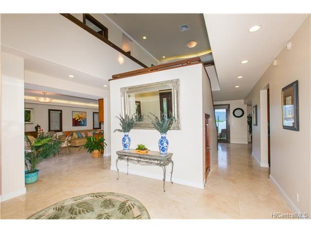 7096 Kalanianaole Highway