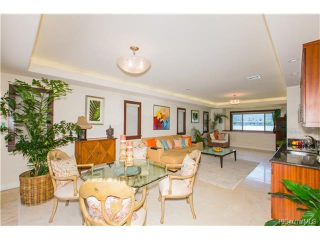 7096 Kalanianaole Highway