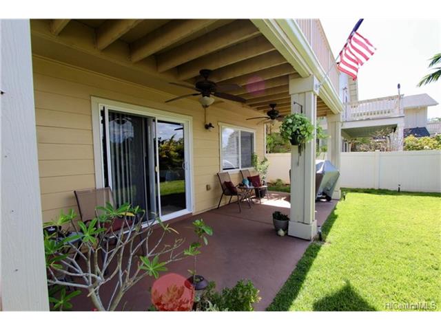 87-2201 Pakeke Street  Unit 65