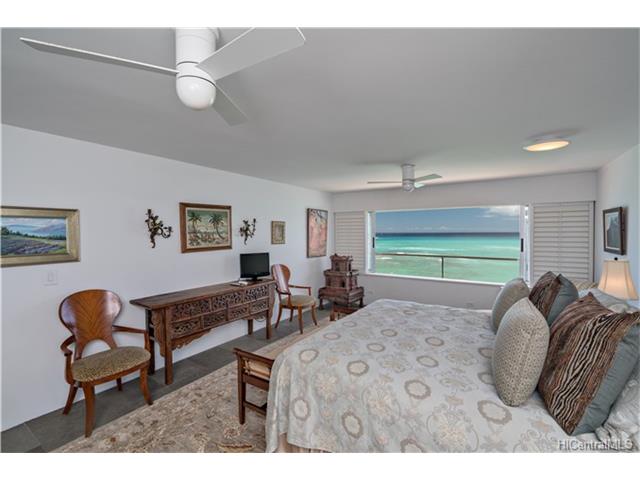 2895 Kalakaua Avenue  Unit 603-604