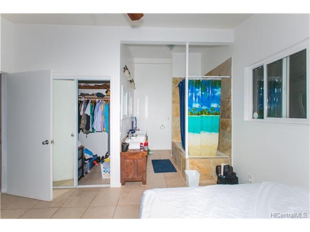 68-697 Farrington Highway