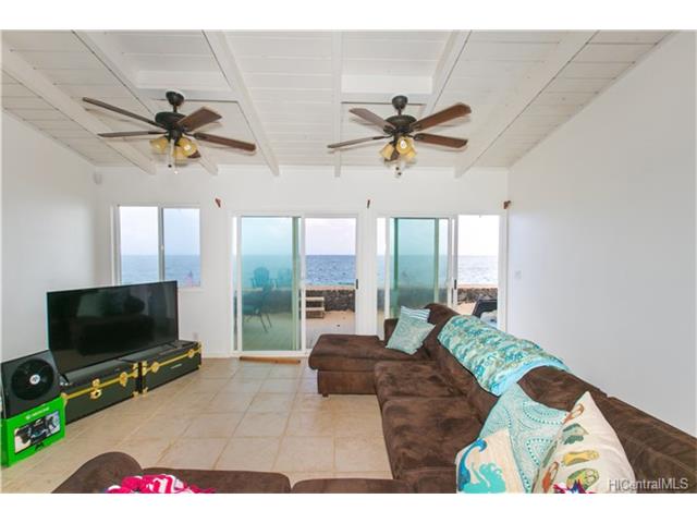 68-697 Farrington Highway