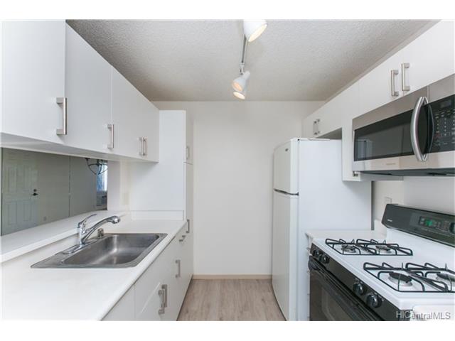 91-238 Hanapouli Circle  Unit 27H