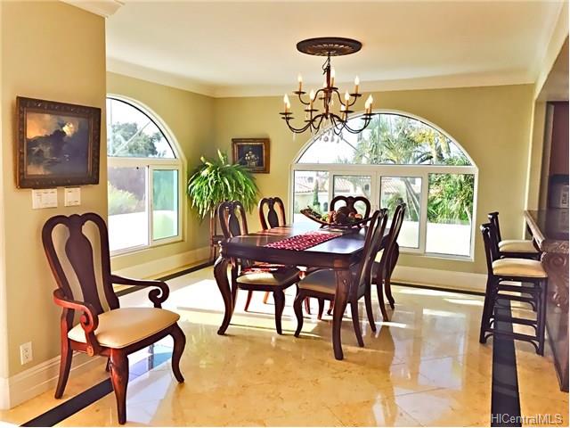 96 Moaniala Place
