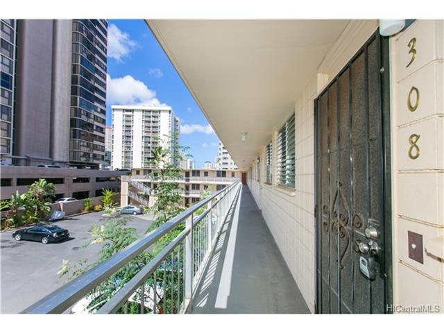 2752 Kahoaloha Lane  Unit I308