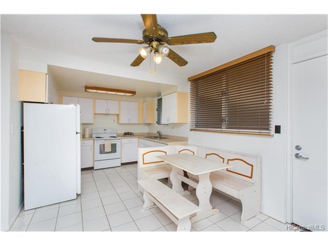 2752 Kahoaloha Lane  Unit I308