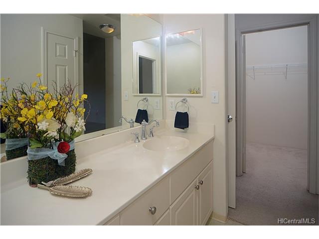 92-7127 Elele Street  Unit 203