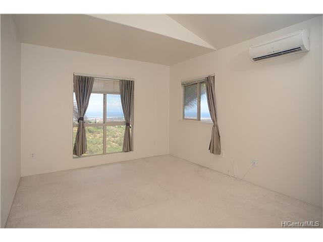 92-7127 Elele Street  Unit 203