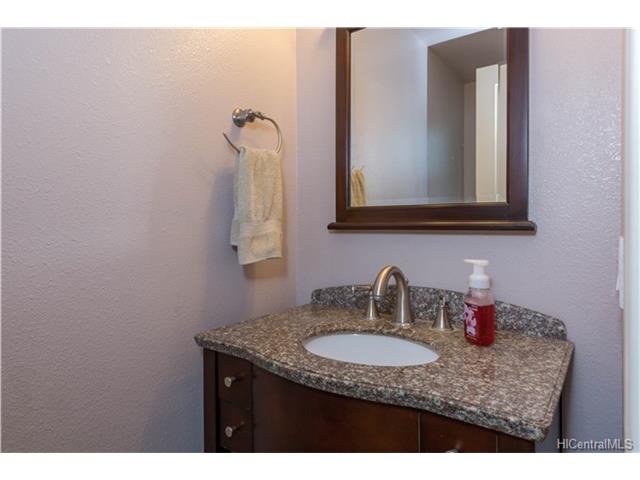 91-1061 Kaileolea Drive  Unit 2C5