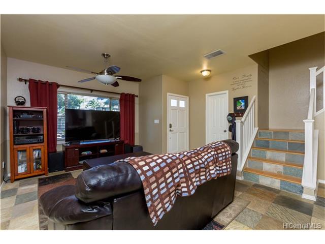91-1061 Kaileolea Drive  Unit 2C5