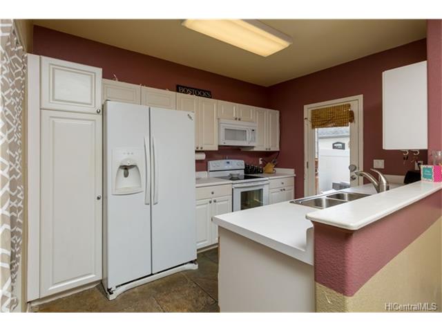 91-1061 Kaileolea Drive  Unit 2C5