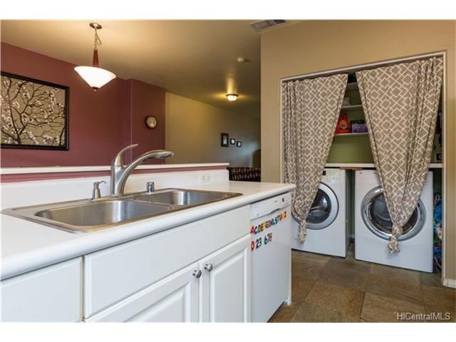91-1061 Kaileolea Drive  Unit 2C5