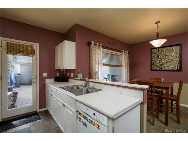 91-1061 Kaileolea Drive  Unit 2C5