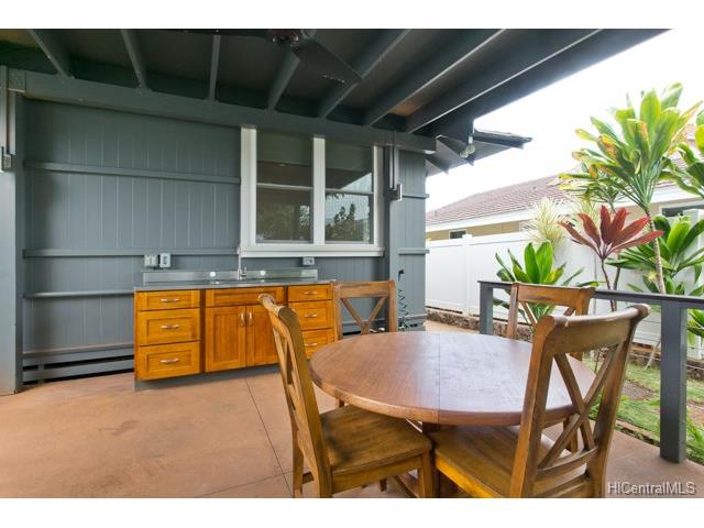734B 10th Avenue