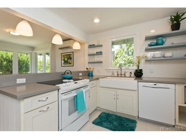 734B 10th Avenue