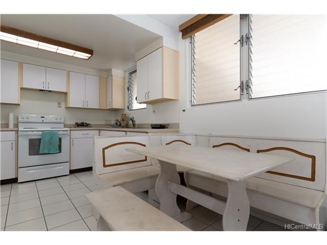 2752 Kahoaloha Lane  Unit I308