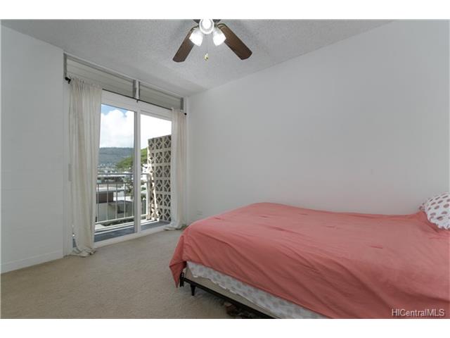 2752 Kahoaloha Lane  Unit I308