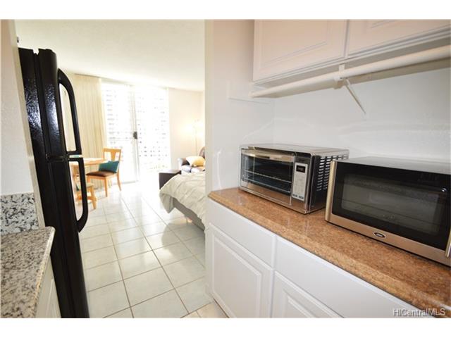 1920 Ala Moana Boulevard  Unit 712