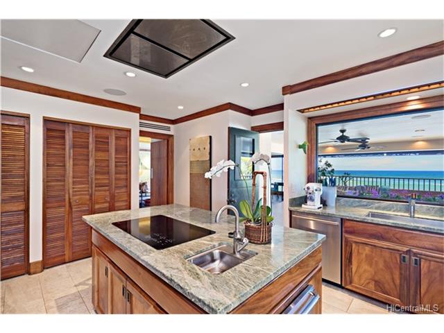 3165 Diamond Head Road  Unit 4