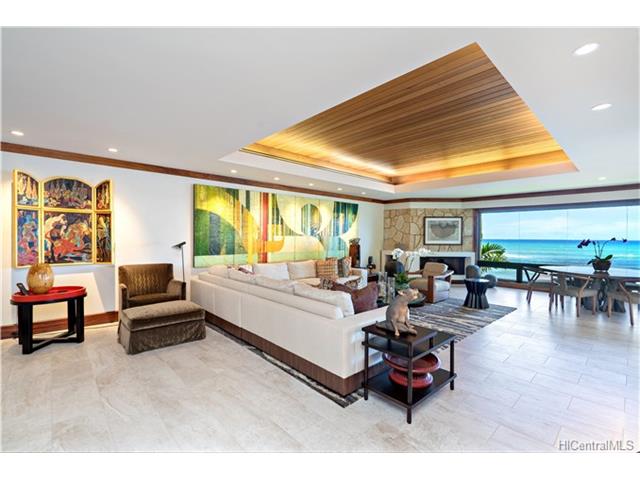 3165 Diamond Head Road  Unit 4