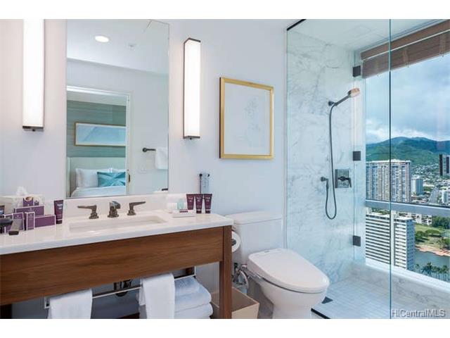 383 Kalaimoku Street  Unit 3307